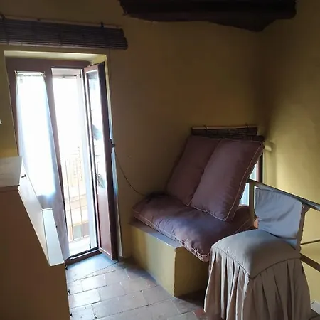 La Casa Nel Vicolo Apartment *